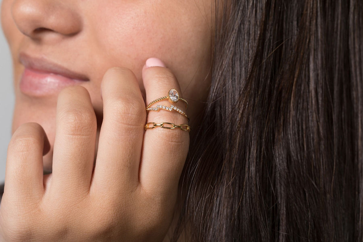 Zirconia Ring Twisted