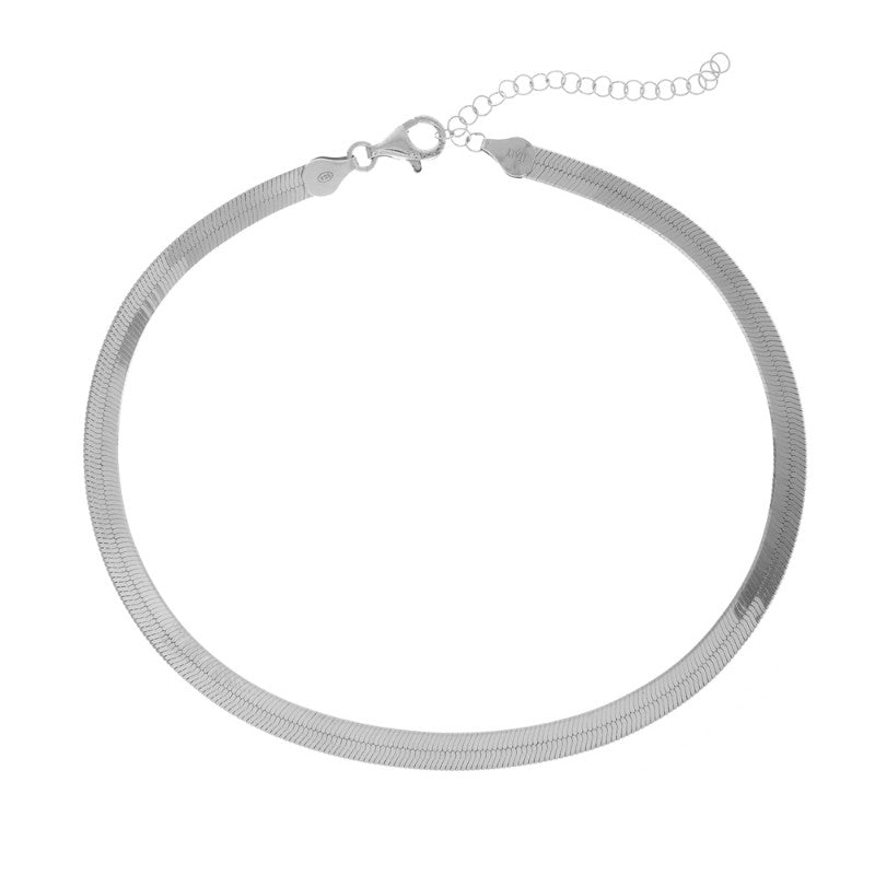 Stříbrný choker