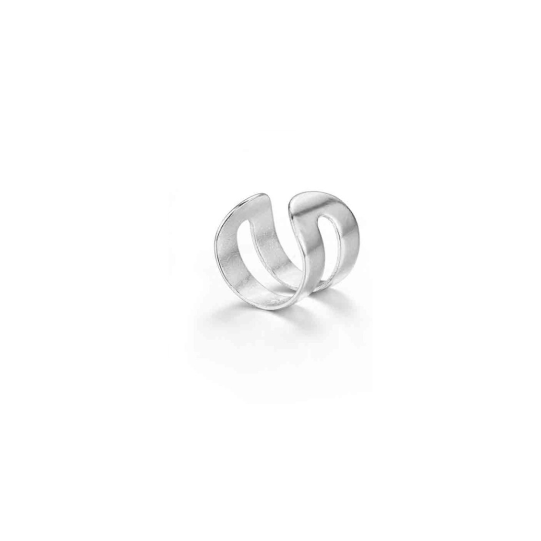 Stříbrný ear cuff
