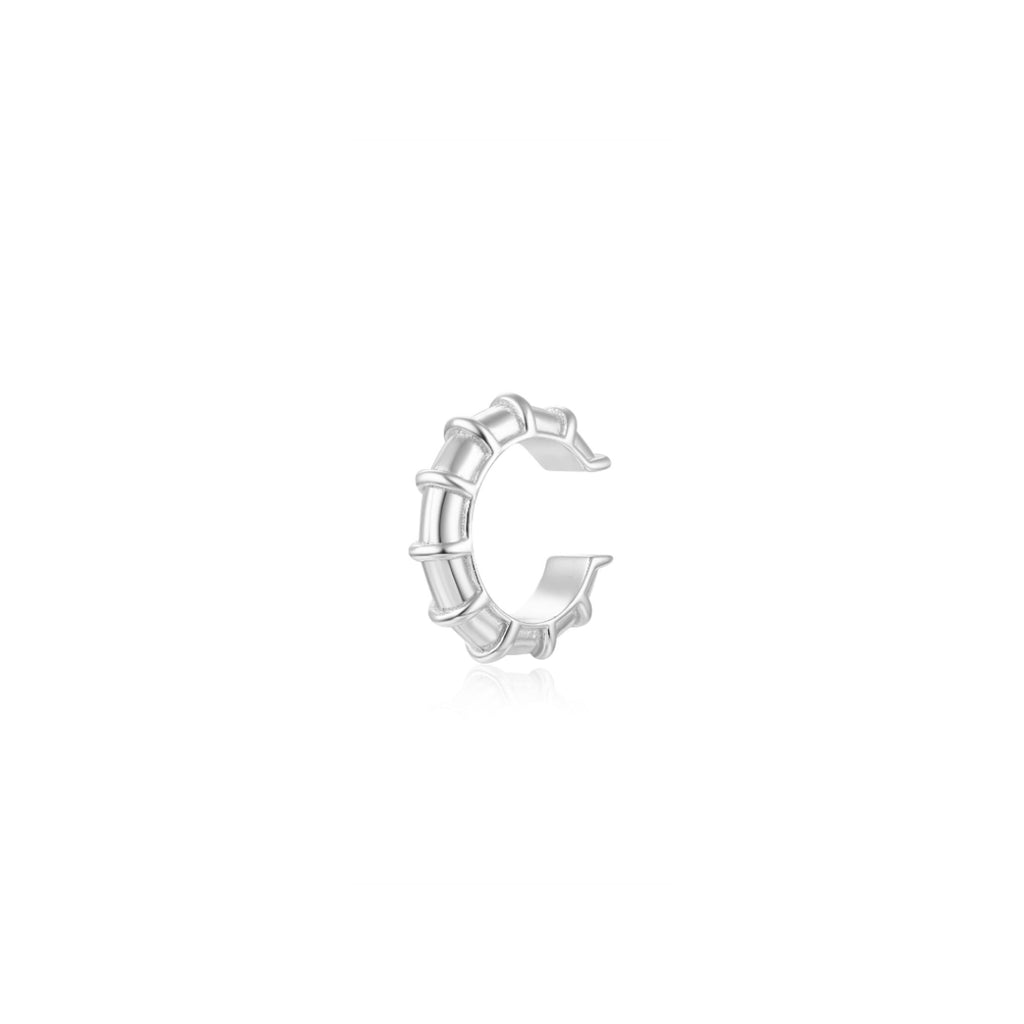 Stříbrný ear cuff