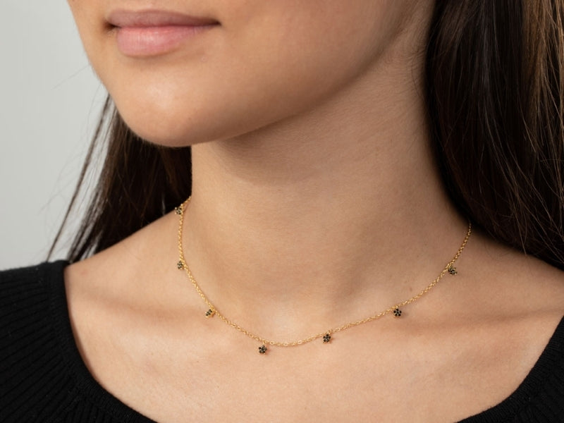 Zlatý choker s černými zirkony