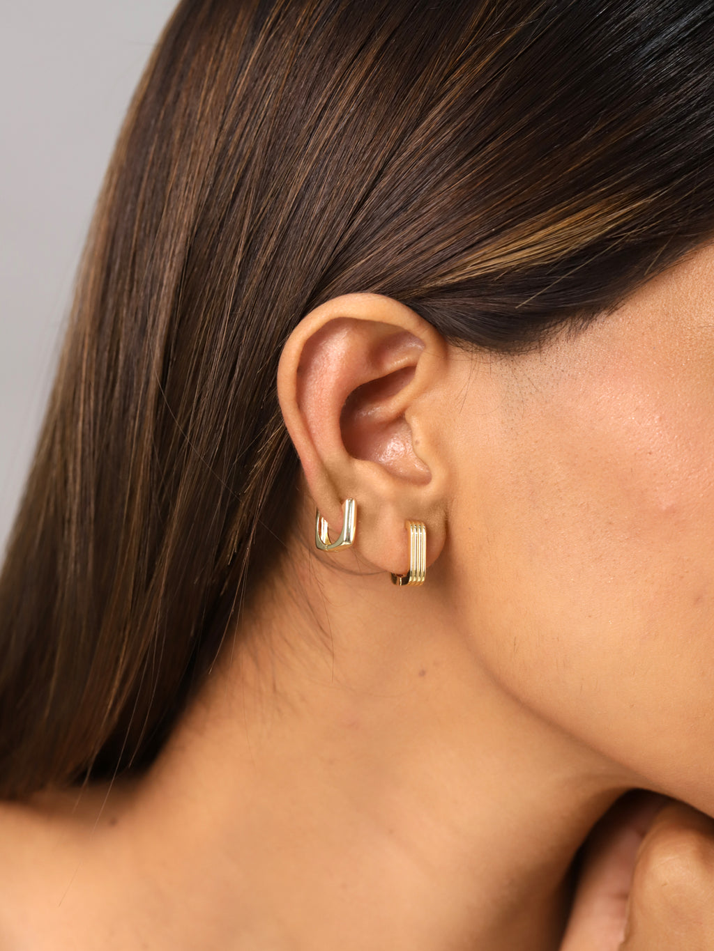 Square earrings with stripes - 14 mm - Gold plated and Rhodium Silver