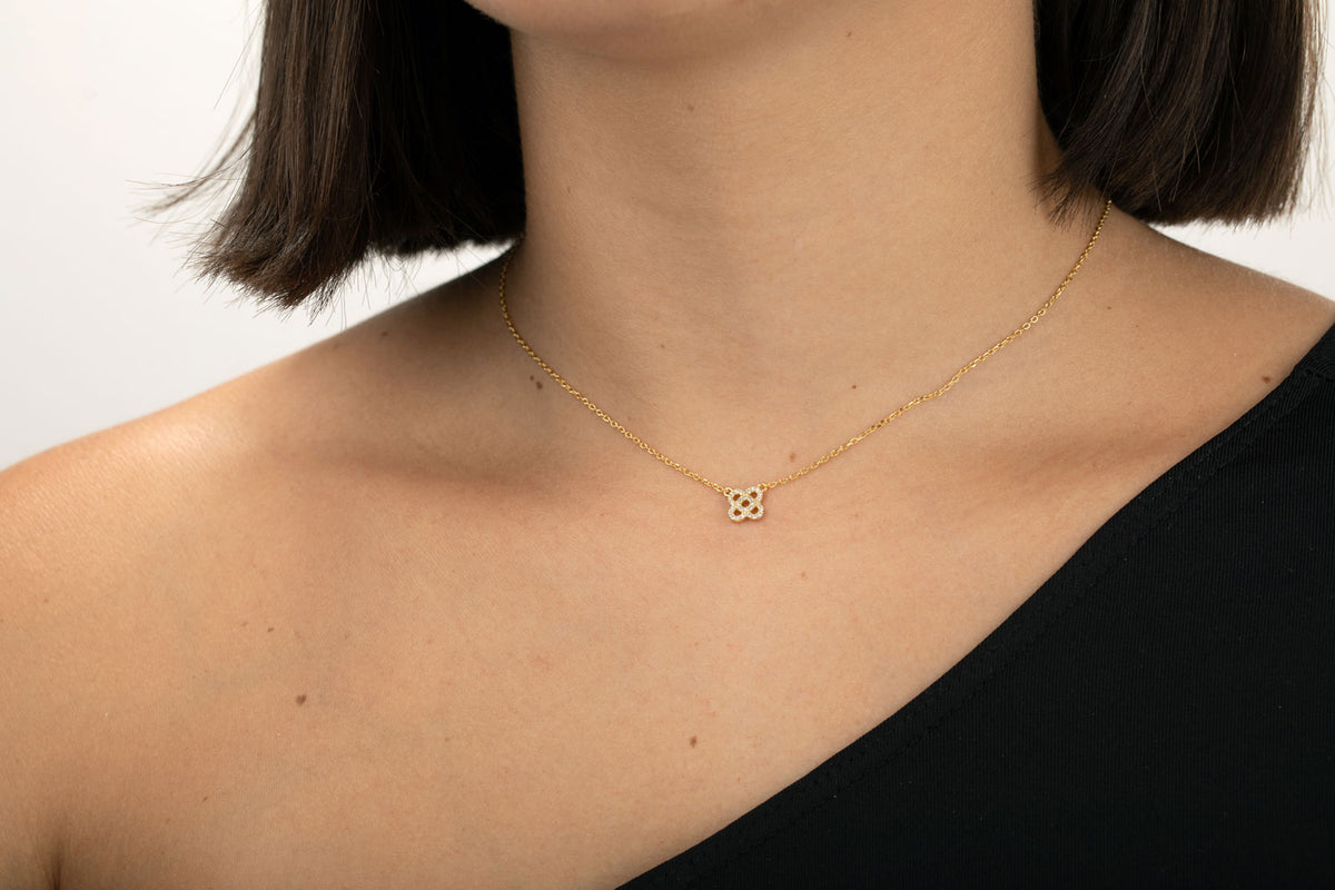 Zircon Necklace Panot