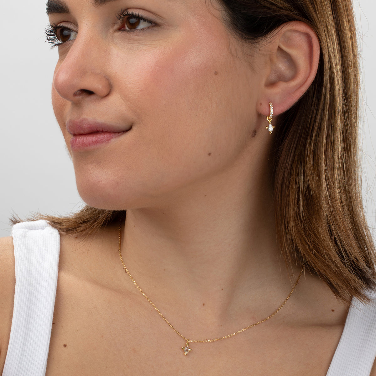 Hoop Earrings - Teardrop Zirconia Red zircone