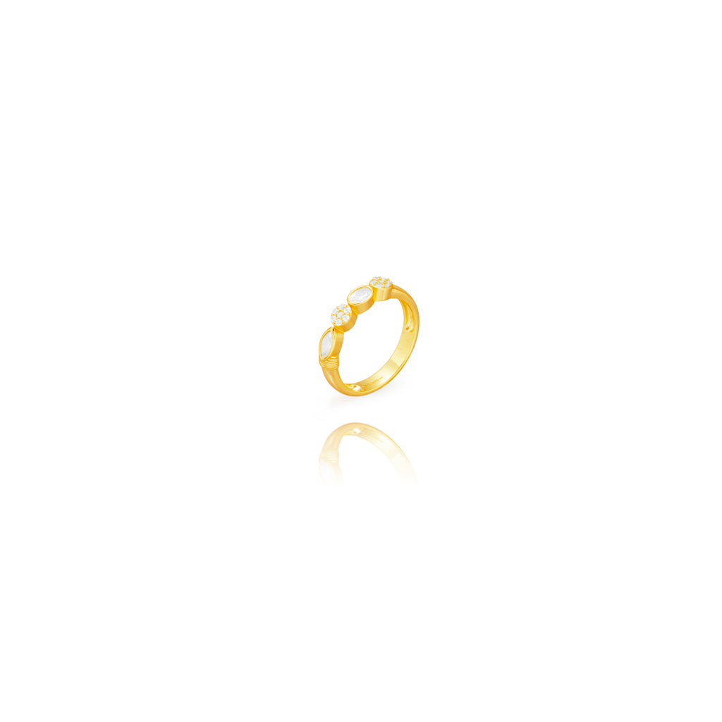 Silver Ring - 4 Zirconia 4mm