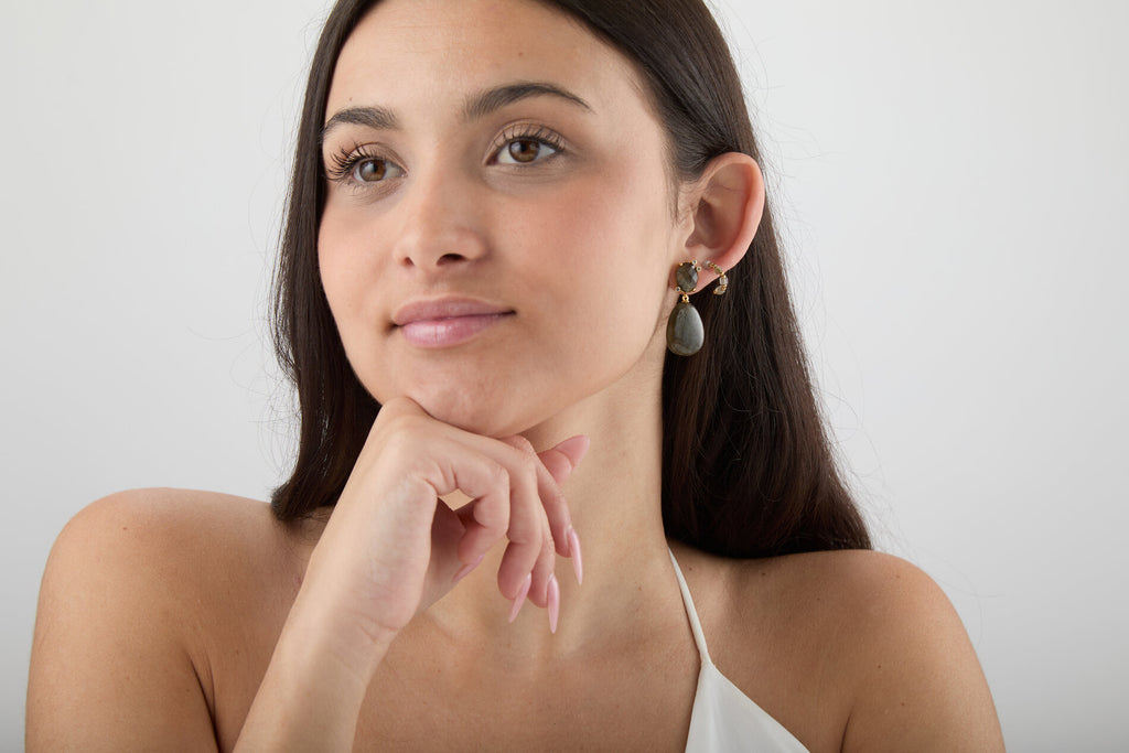 Labradorite Mineral Earrings – 37 mm - Gold-plated