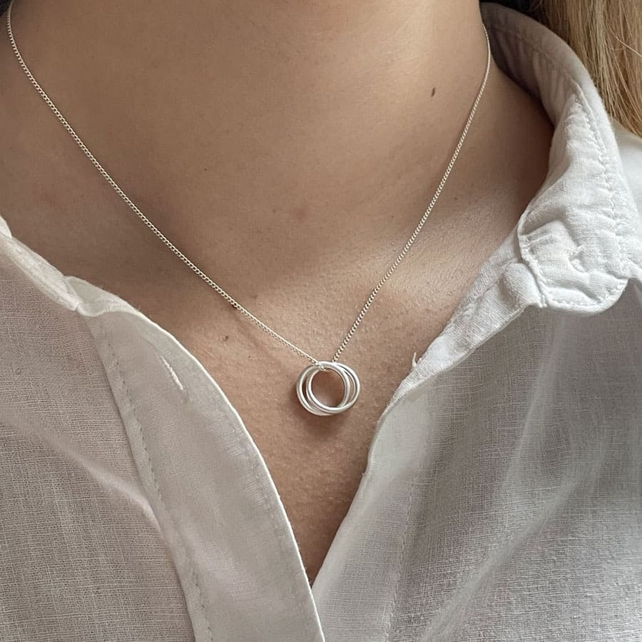 London Twin ‘S’ Pendant Silver