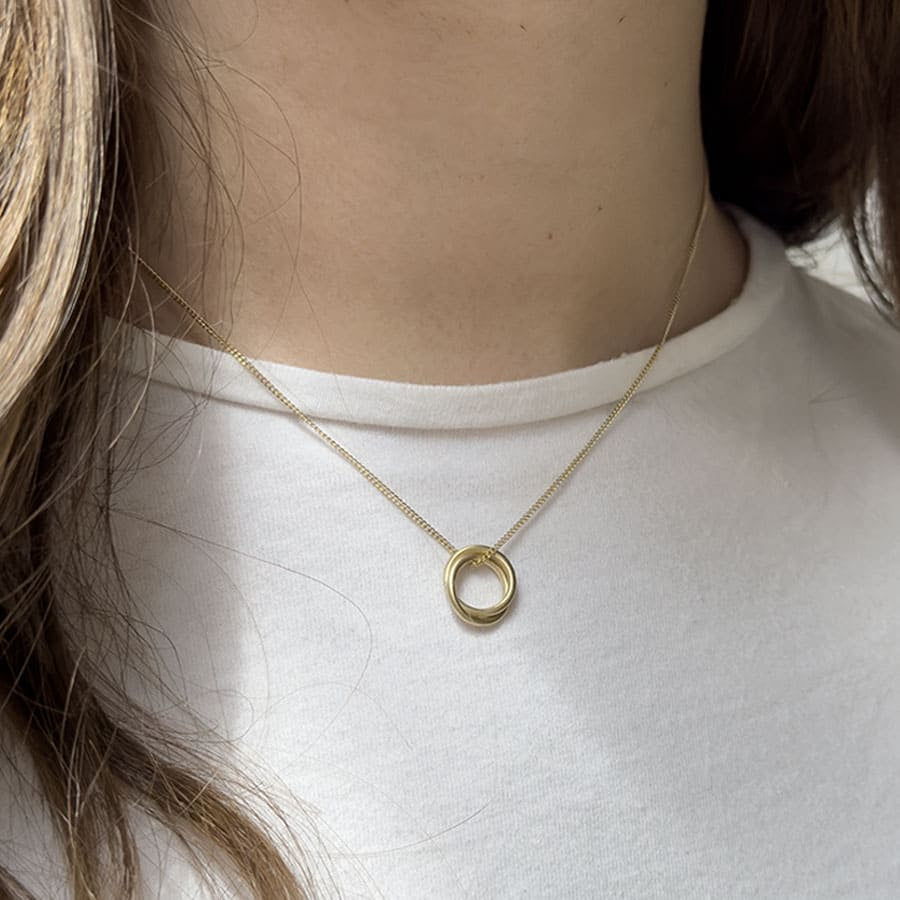 London Twin ‘S’ Pendant  Gold plated