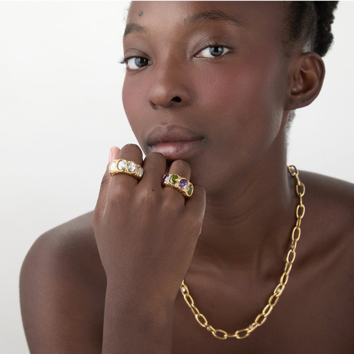 Hammered  Ring - Zirconia - Gold Color and Silver Color