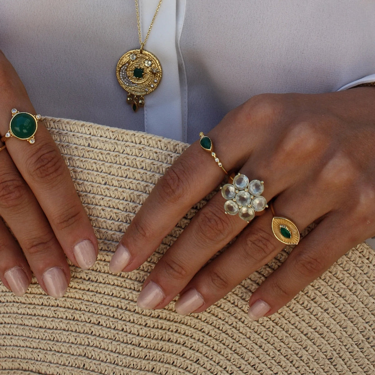 Flower Ring - Gold Plated - Gemstone